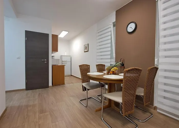 Apartment Greenline Pula