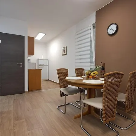 Appartamento Greenline Pola