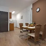 דירה Greenline פולה